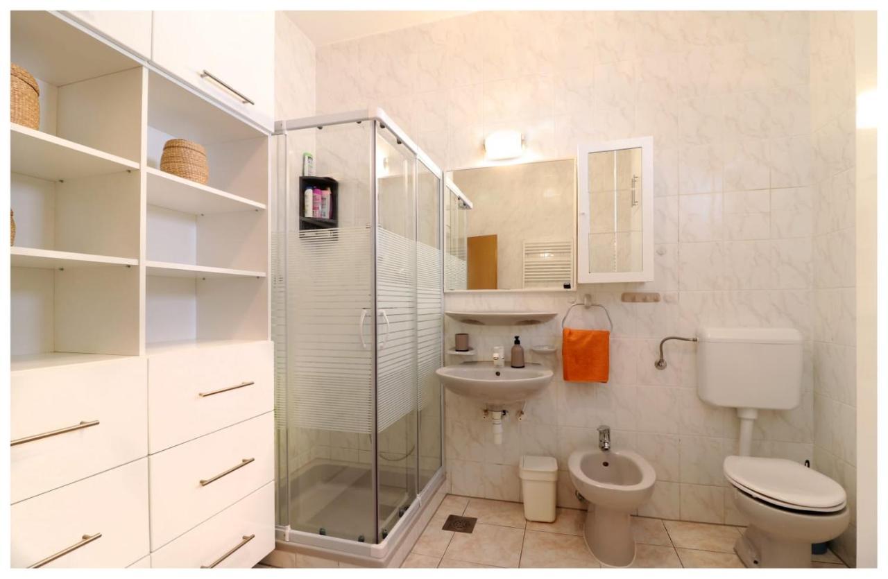 Kuca Za Odmor Angelina Villa Primosten Exterior photo